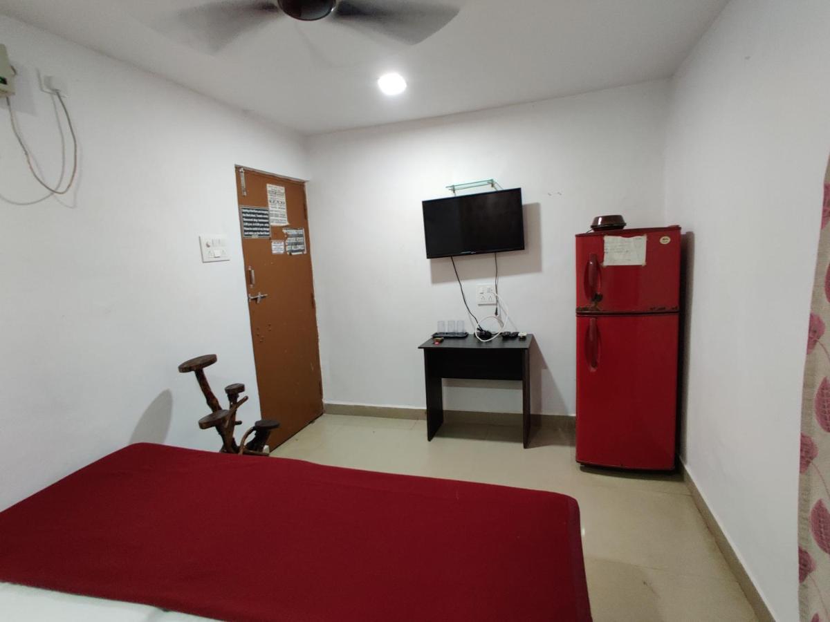 Hotel Mary Joey Baga Exterior photo