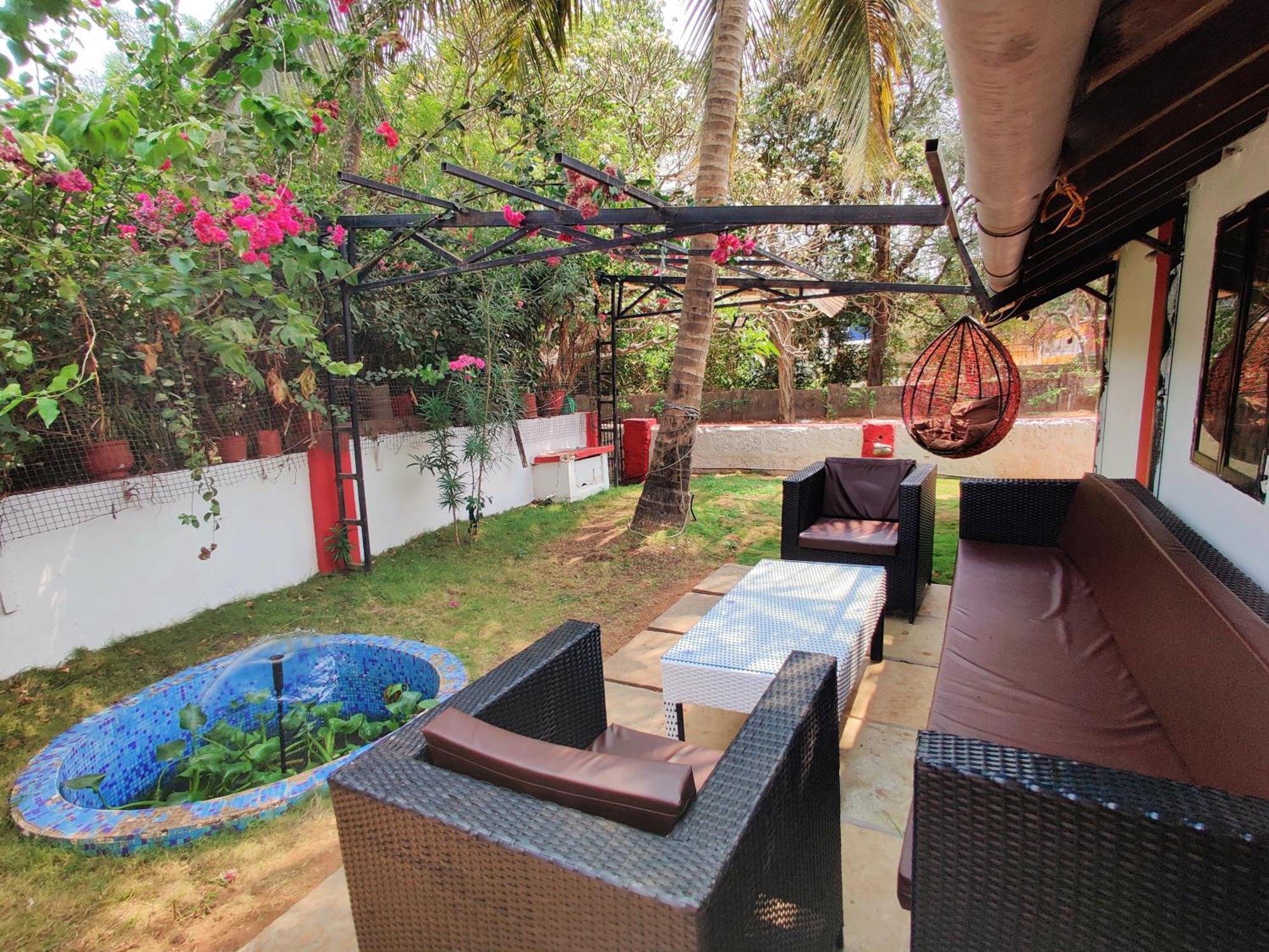 Hotel Mary Joey Baga Exterior photo